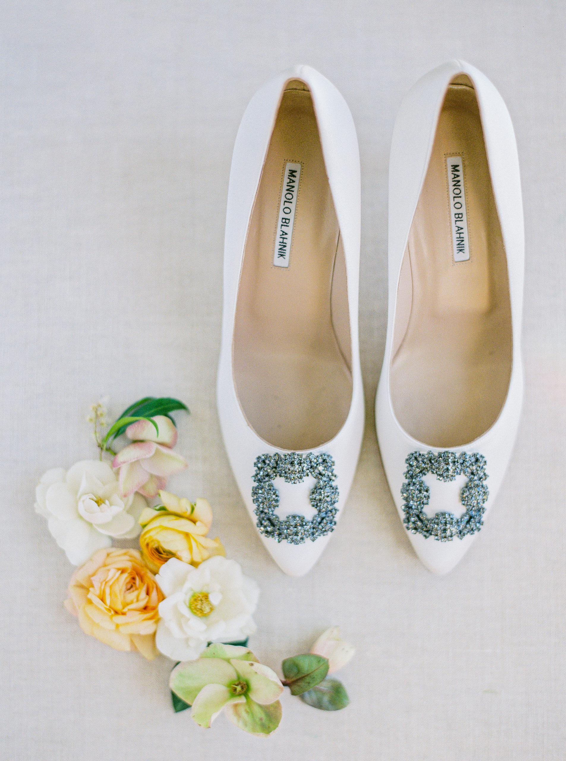 OMG Shoes! Different Style Shoes for Your Wedding Day yj life